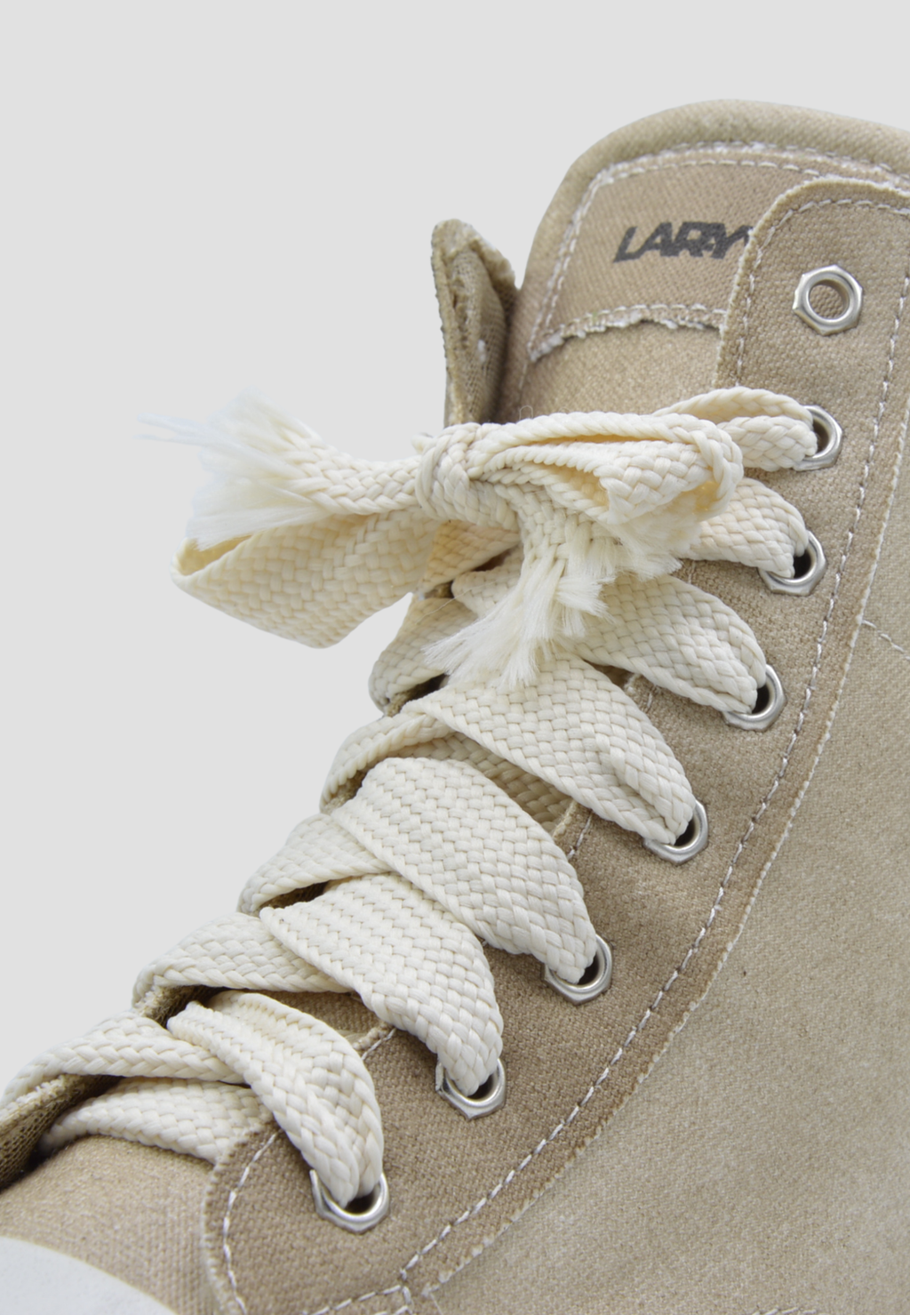 LARYV Hype High - Beige