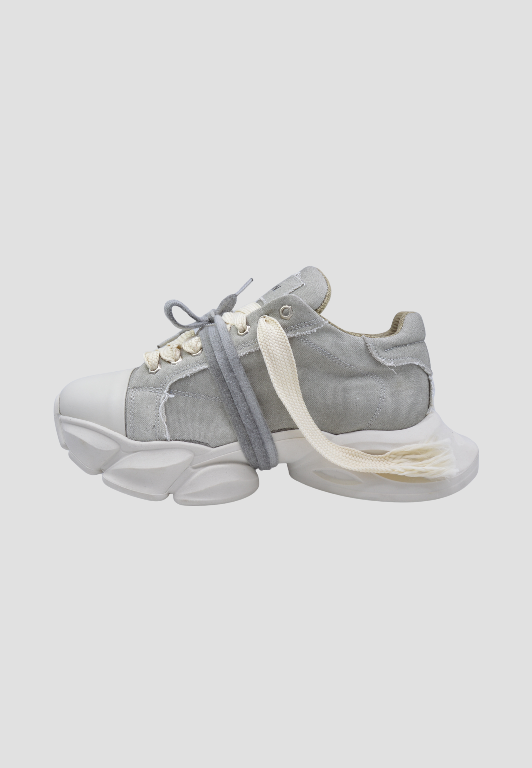 LARYV Fast Low - Grey