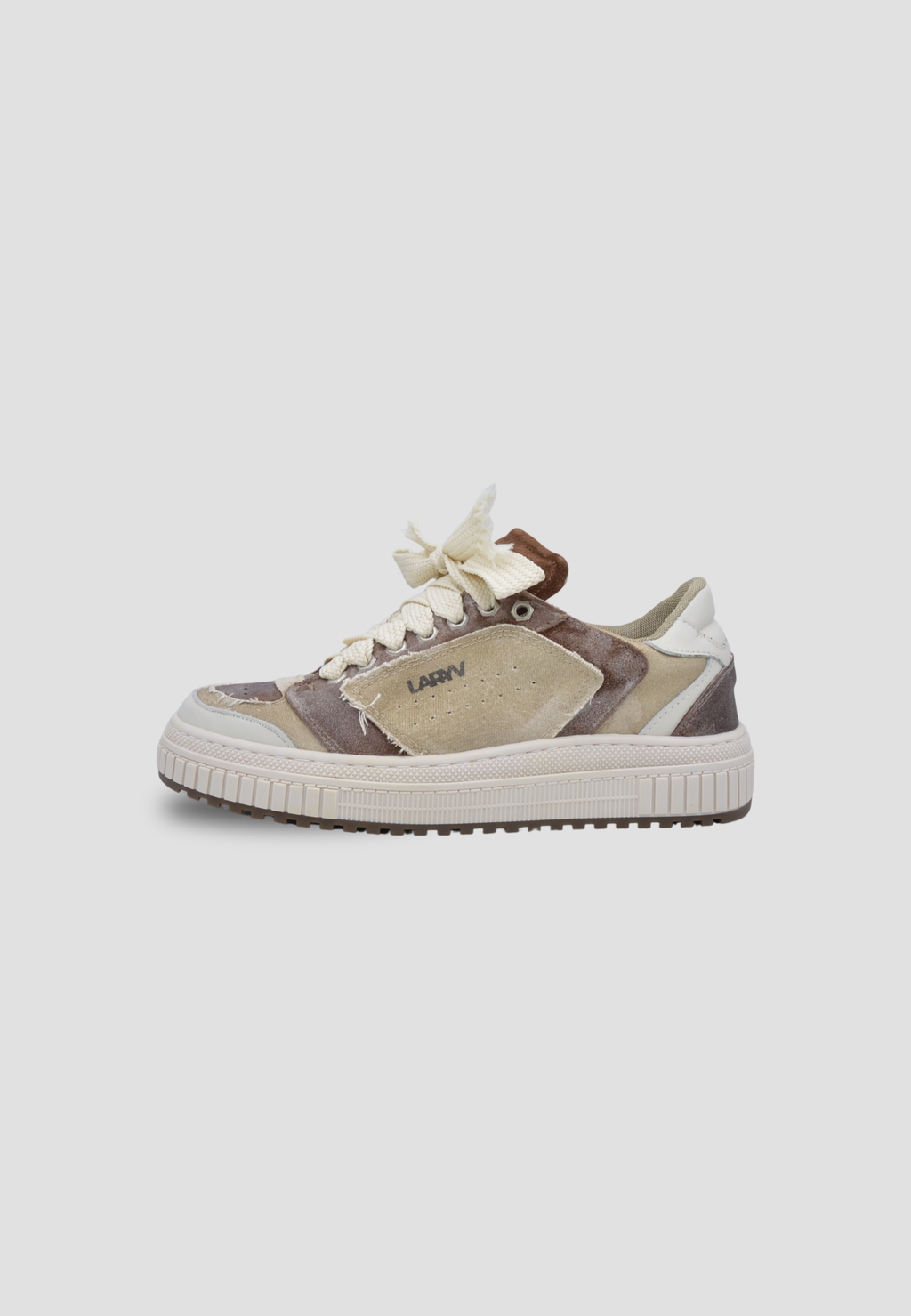 LARYV Glitch Low // Sand-brown